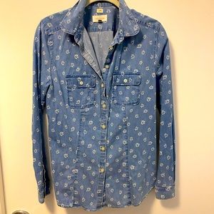 LOFT sz S Softened button down- casual chic style